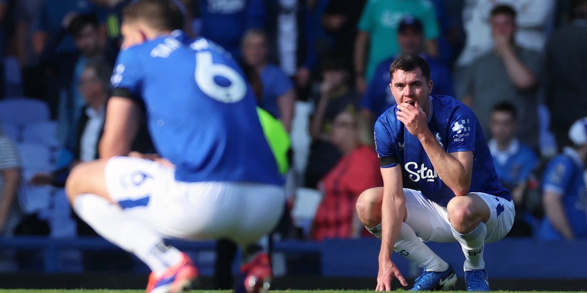 Free agent: Everton can land Keane upgrade by signing ex-Liverpool "legend"