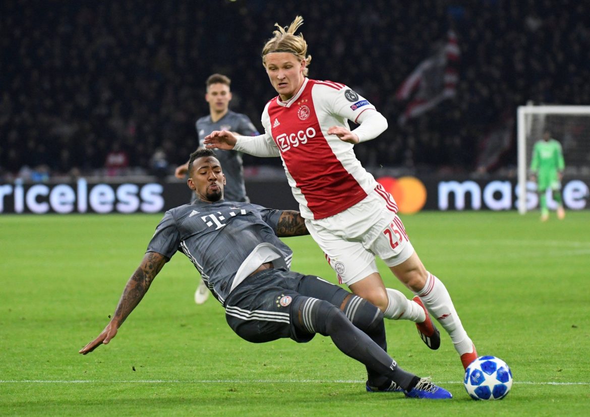 Crystal Palace linked to Kasper Dolberg